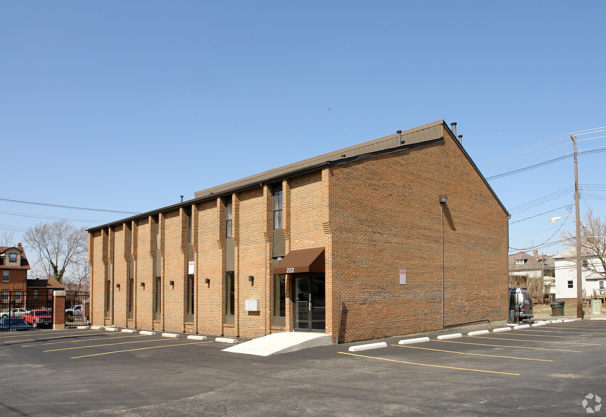 222 E 11th Ave, Columbus, OH à vendre Photo principale– Image 1 sur 8