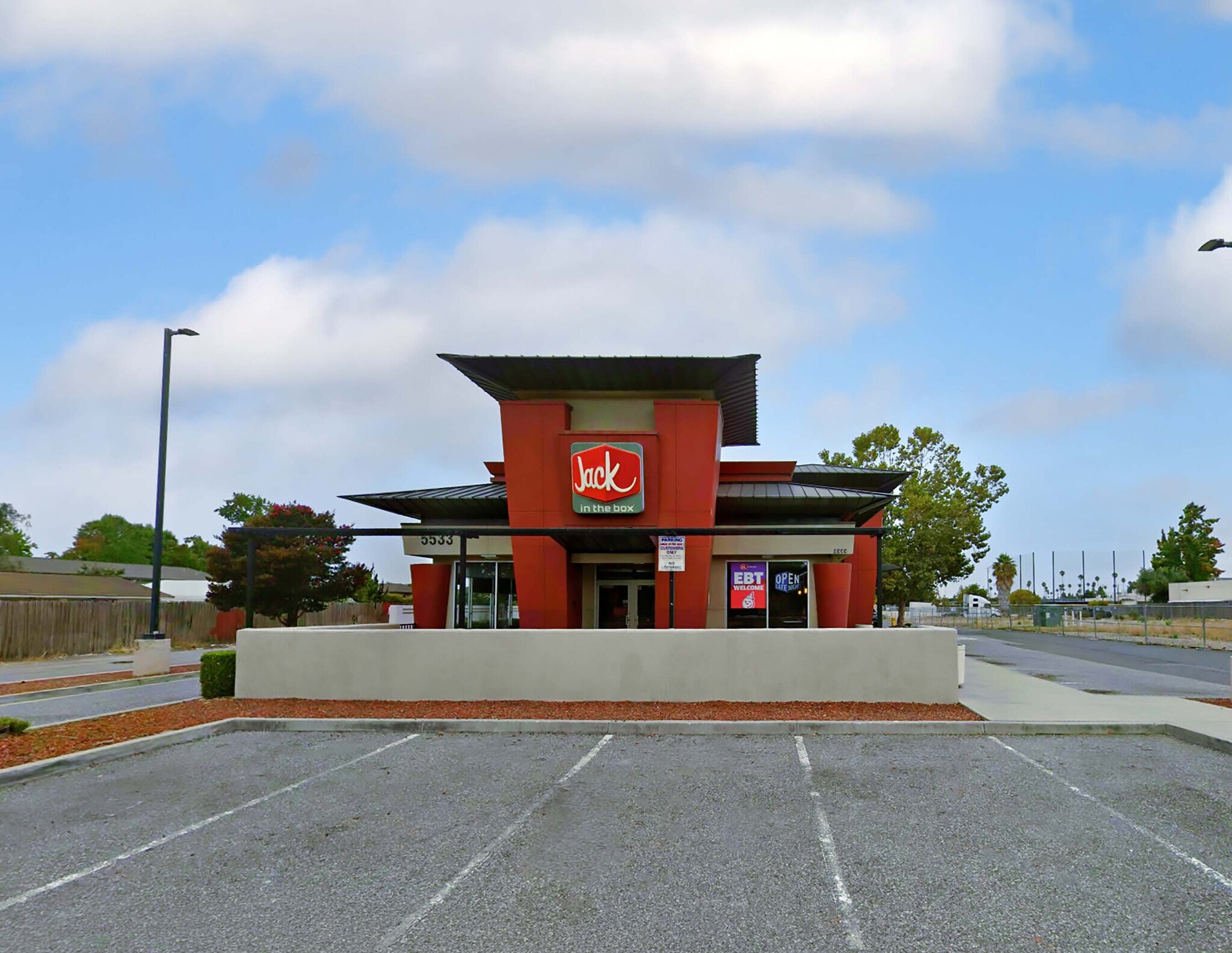 5533 Stevenson Blvd, Fremont, CA à louer Photo de l’immeuble– Image 1 sur 7