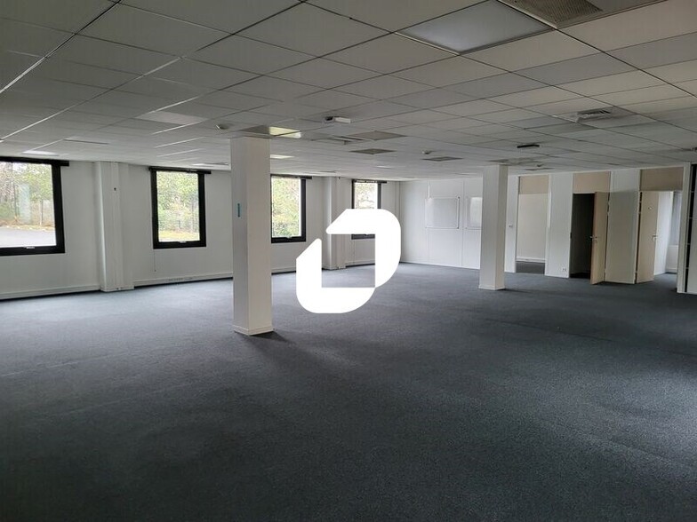 Bureau dans Mérignac à louer - Photo de l’immeuble – Image 3 sur 39