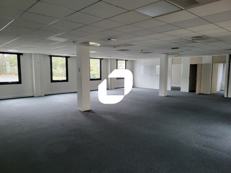 Bureau dans Mérignac à louer - Photo de l’immeuble – Image 3 sur 39