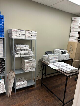 Plus de détails pour 118 Washington St, Holliston, MA - Bureau à louer