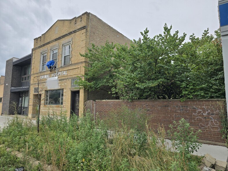 5638 N Western Ave, Chicago, IL à vendre - Photo de l’immeuble – Image 3 sur 10