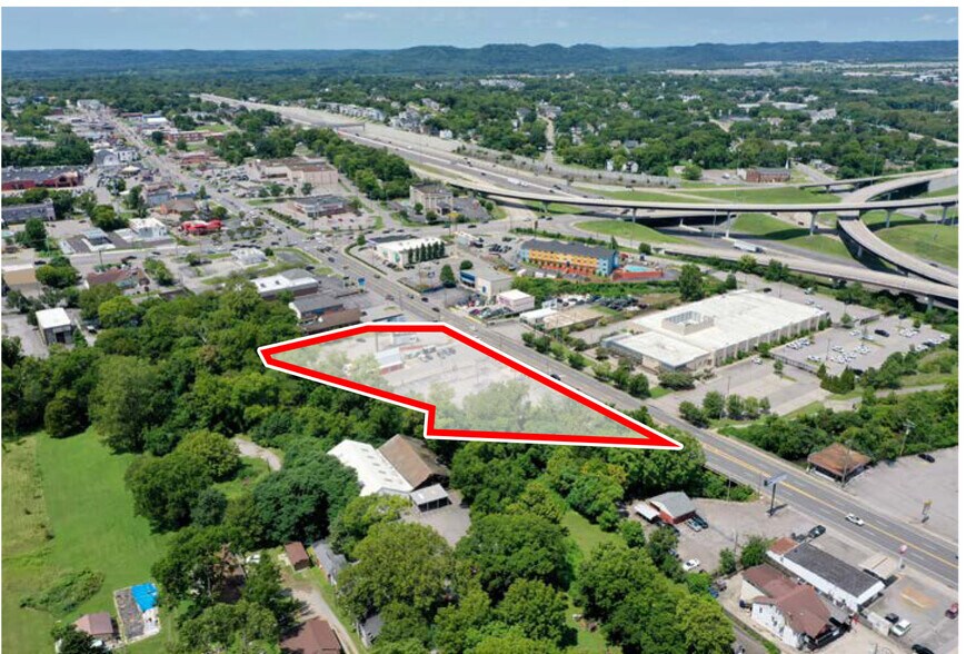 5501 Charlotte Pike, Nashville, TN à louer - Photo de l’immeuble – Image 3 sur 6