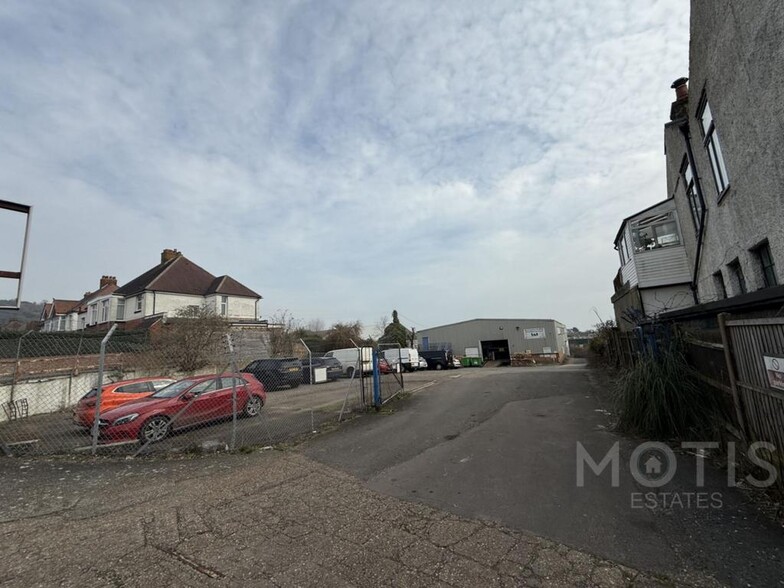 218 Dover Rd, Folkestone à vendre - Photo de l’immeuble – Image 3 sur 16