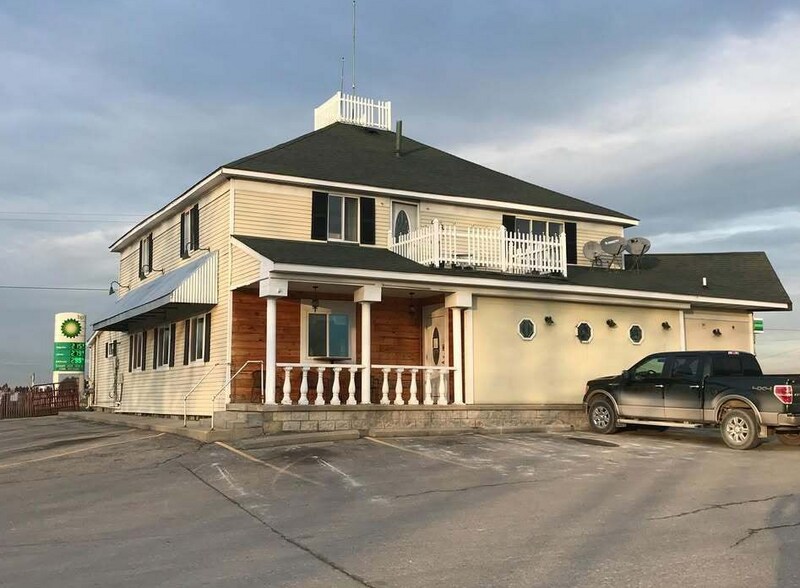 6020 Emmett Rd, Brockway, MI à vendre - Photo de l’immeuble – Image 1 sur 12