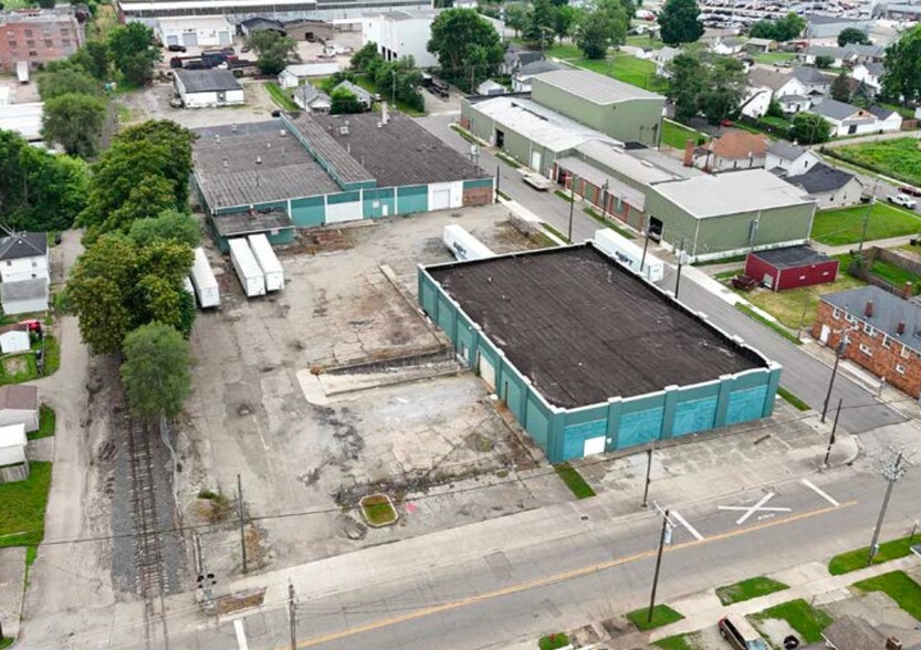 1800 Clayton Ave, Middletown, OH à louer - Photo de l’immeuble – Image 2 sur 7