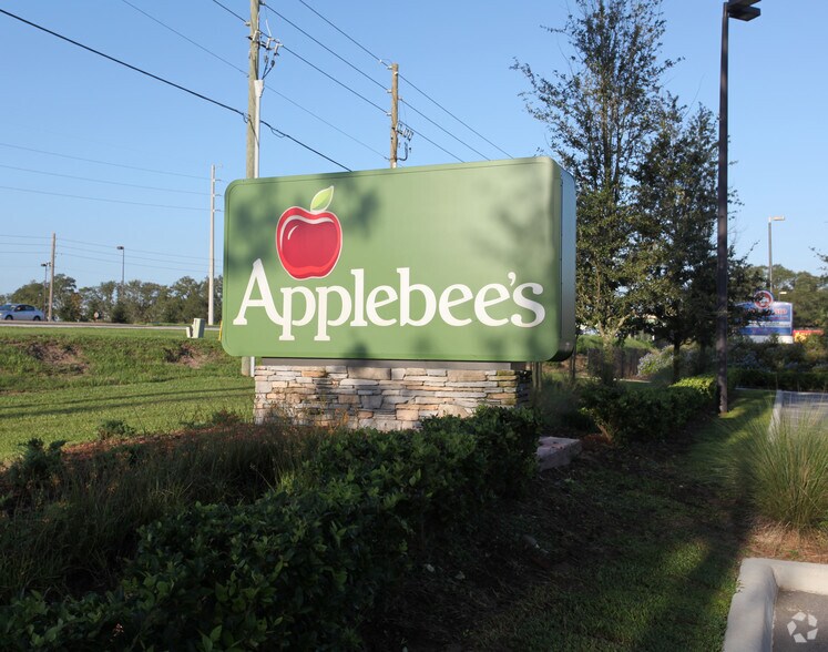 14990 E Orange Lake Blvd, Kissimmee, FL à louer - Photo de l’immeuble – Image 3 sur 10