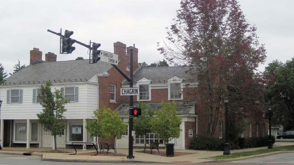 20100-20106 Chagrin Blvd, Shaker Heights, OH à vendre - Photo principale – Image 1 sur 7