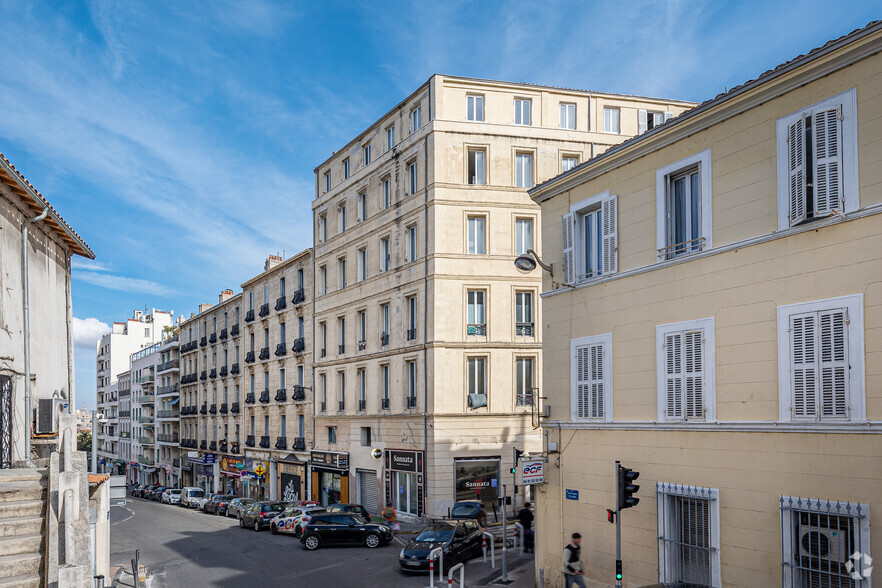 Local commercial dans Marseille à louer - Photo de l’immeuble – Image 3 sur 4