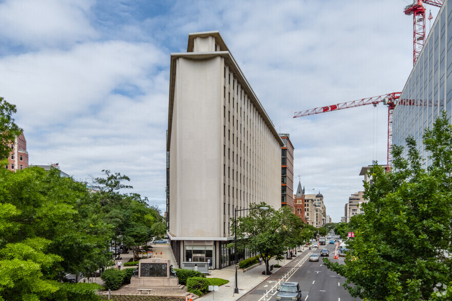 1730 Rhode Island Ave NW, Washington, DC à louer - Photo de l’immeuble – Image 3 sur 13
