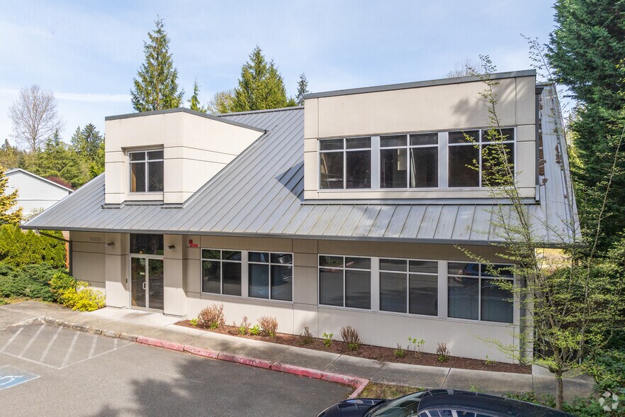 14030 NE 24th St, Bellevue, WA à louer - Photo de l’immeuble – Image 2 sur 8