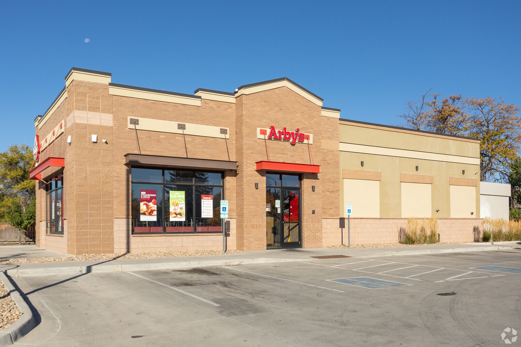 1872 N College Ave, Fort Collins, CO à louer Photo principale– Image 1 sur 6