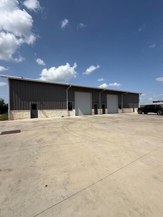 Plus de détails pour 30307 Ranch Road 12, Dripping Springs, TX - Industriel/Logistique à louer