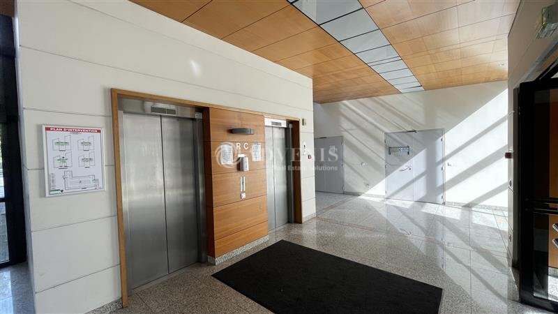 2042 Rue Du Suffrage Universel, Lognes à louer - Hall d’entrée – Image 3 sur 8