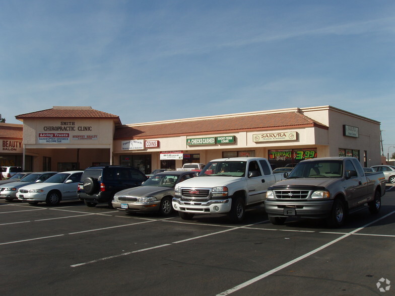 6750 E Main St, Mesa, AZ à louer - Photo de l’immeuble – Image 2 sur 4