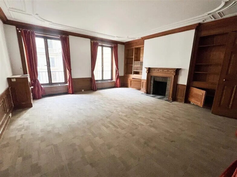 Bureau dans Paris à louer - Photo de l’immeuble – Image 3 sur 8