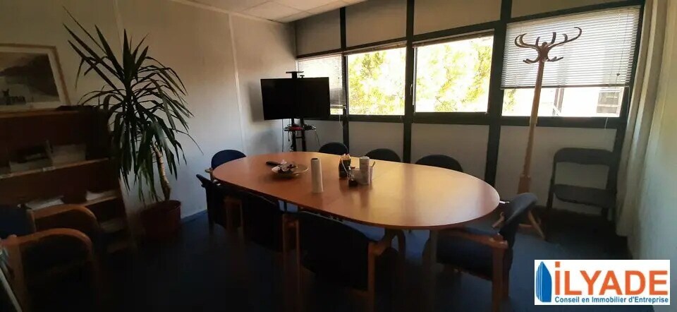 Bureau dans Aix-en-Provence à louer - Photo de l’immeuble – Image 3 sur 6