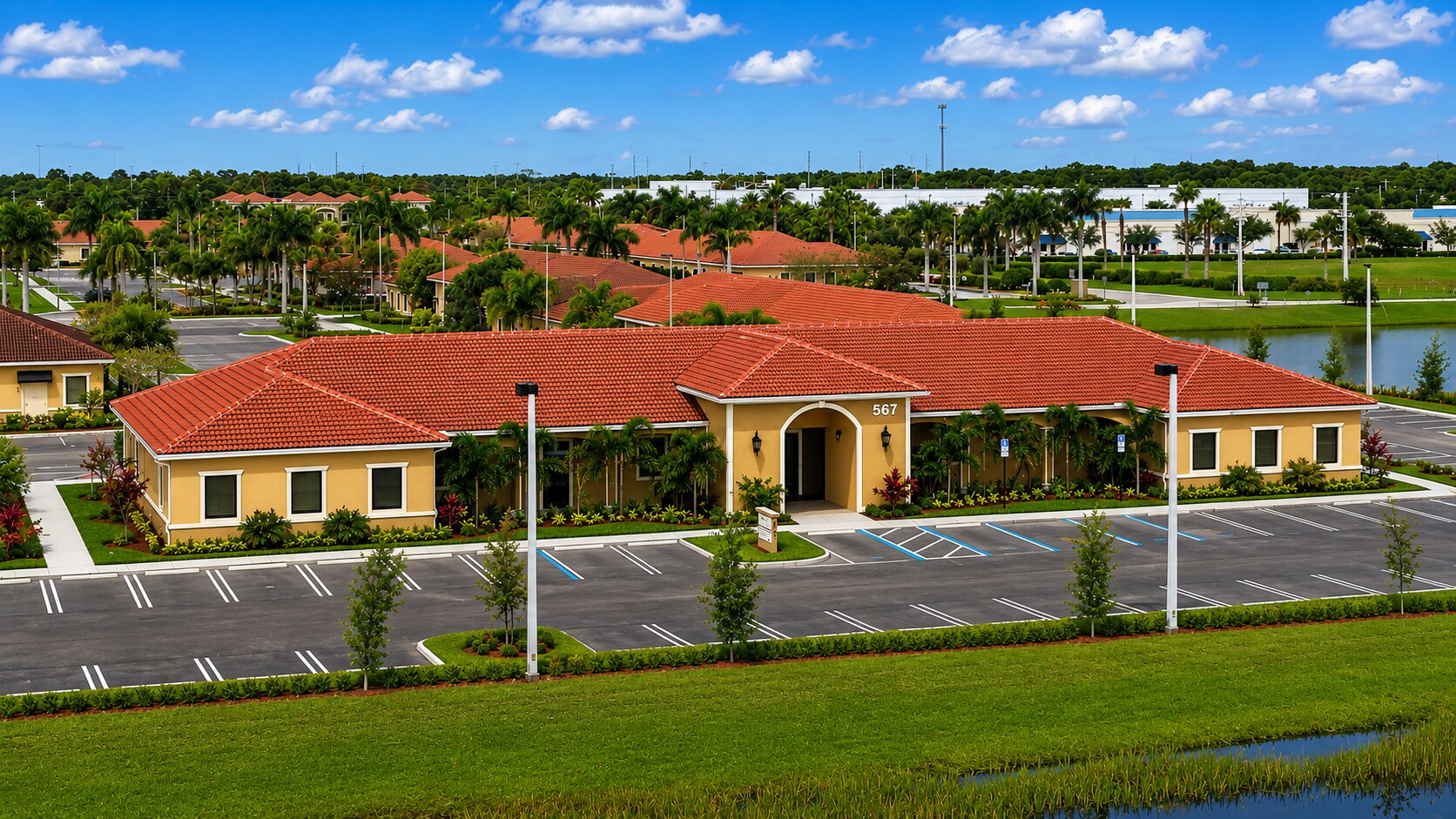 567 NW Lake Whitney Pl, Port Saint Lucie, FL à louer Photo de l’immeuble– Image 1 sur 6