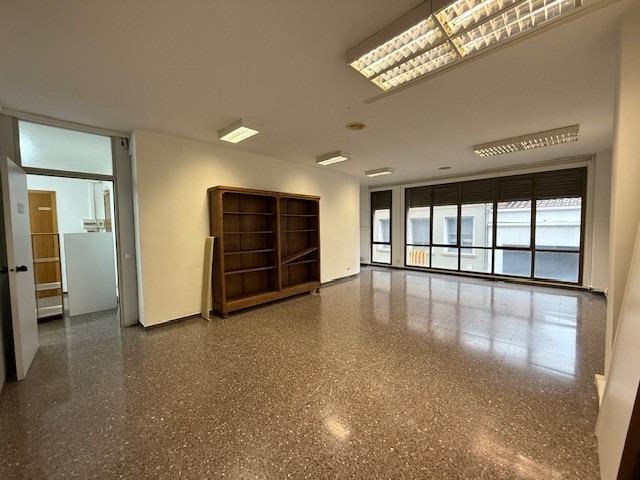 Bureau dans Sabadell, Barcelona à louer Photo intérieure– Image 1 sur 9