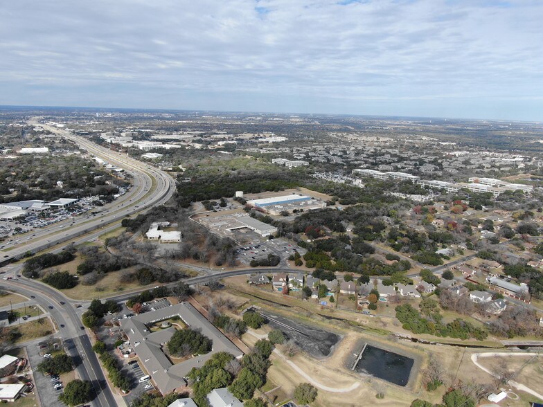 11702 Research Blvd, Austin, TX à vendre - Photo principale – Image 1 sur 1