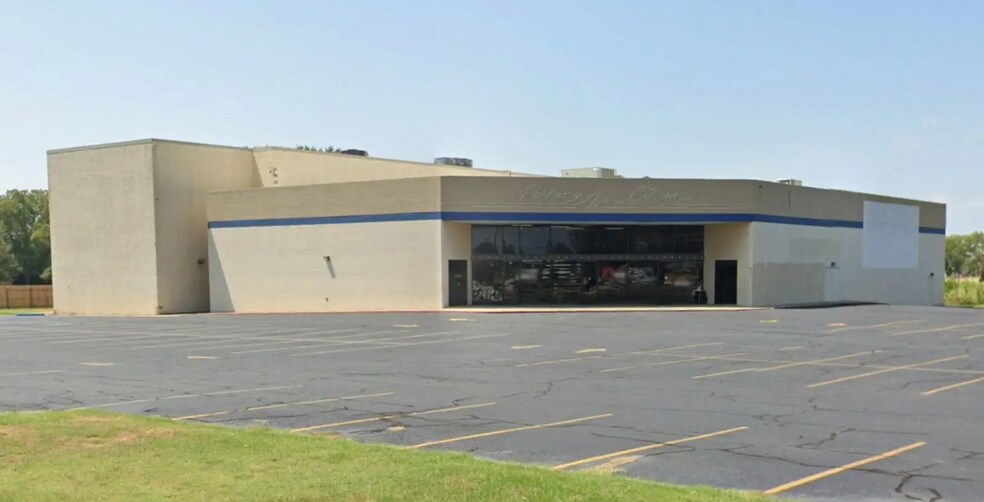 1011 Keyser Ave, Natchitoches, LA à vendre - Photo principale – Image 1 sur 4