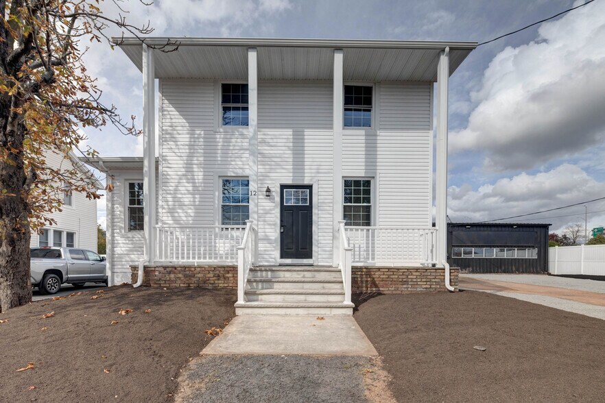 12 Jansen Ave, Woodbridge, NJ à vendre - Photo de l’immeuble – Image 2 sur 45