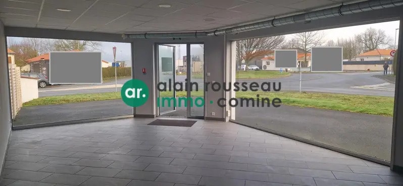 Local commercial dans La Tessoualle à louer - Photo intérieure – Image 2 sur 11
