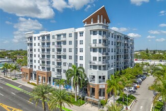 Plus de détails pour 401 N Federal Hwy, Hallandale Beach, FL - Local commercial à louer