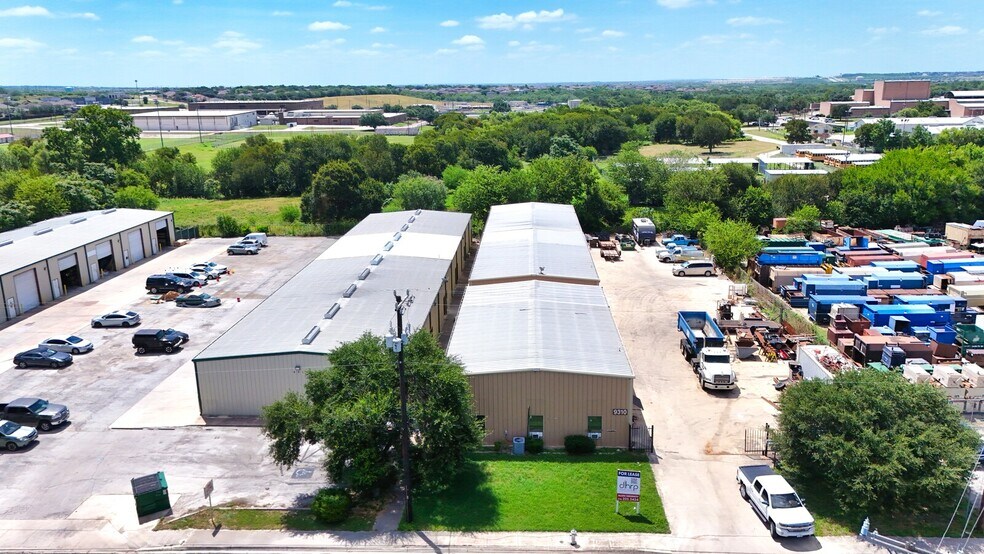9310 Converse Business Ln, Converse, TX à vendre - Photo de l’immeuble – Image 3 sur 8