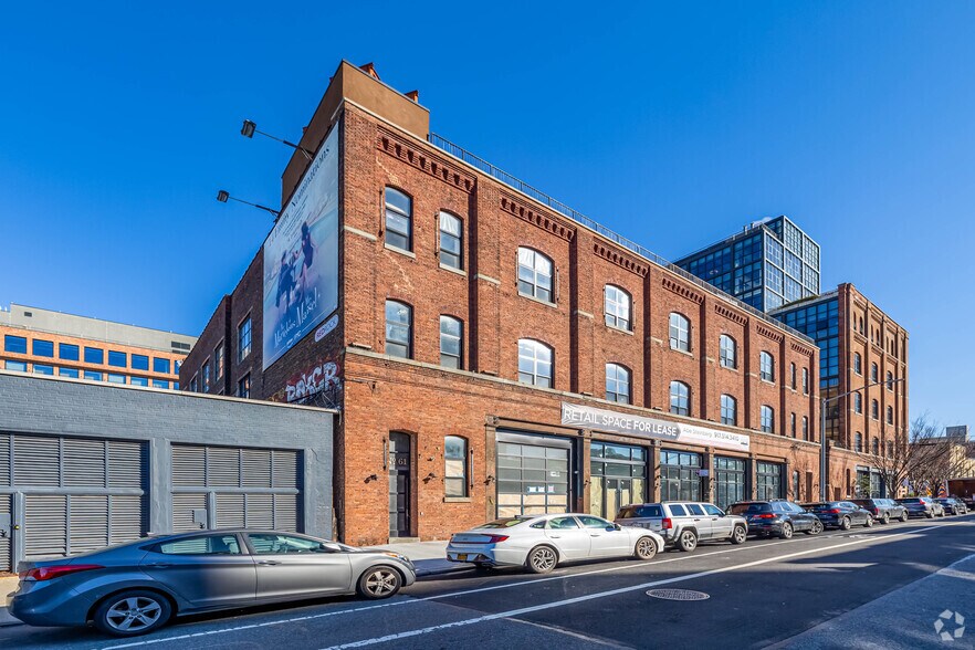61 N 11th St, Brooklyn, NY à louer - Photo de l’immeuble – Image 3 sur 5