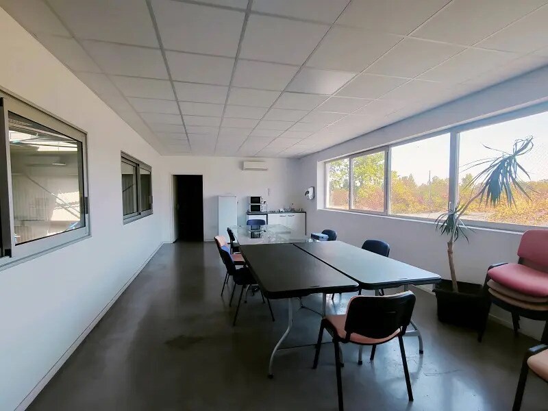 Local d'activités dans Cornebarrieu à vendre Photo intérieure– Image 1 sur 10