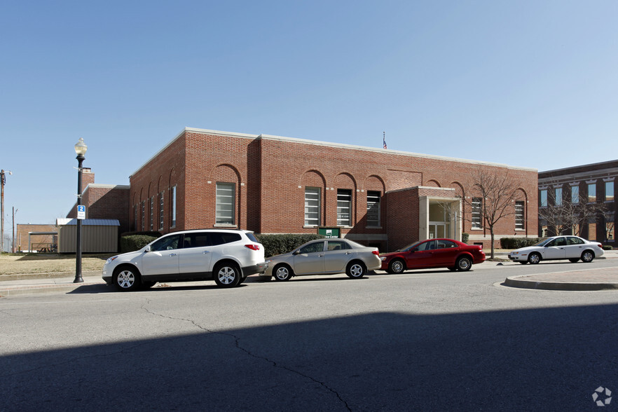116 E 9th St, Shawnee, OK à louer - Photo de l’immeuble – Image 2 sur 2