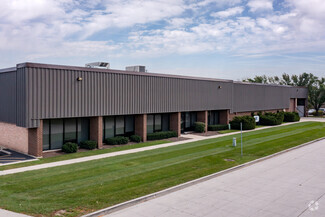Plus de détails pour 901 N Du Page Ave, Lombard, IL - Industriel/Logistique à louer