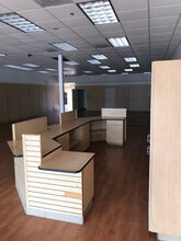 8428 Denton Hwy, Watauga, TX à louer Photo de l’immeuble– Image 2 sur 6