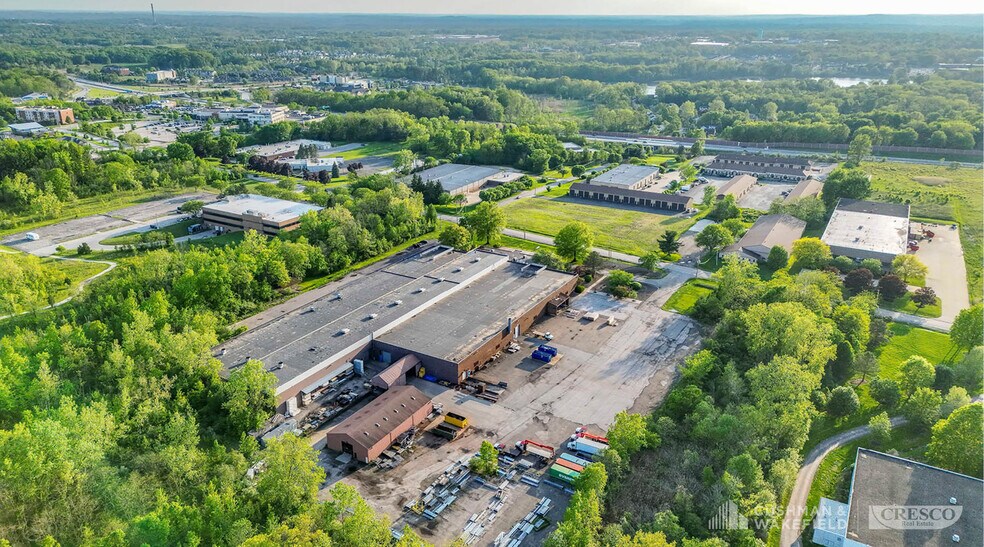 4445 Allen Rd, Stow, OH à vendre - Photo de l’immeuble – Image 3 sur 5