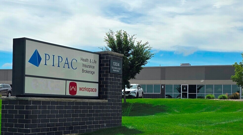 1304 Technology Pky, Cedar Falls, IA à louer - Photo de l’immeuble – Image 2 sur 37
