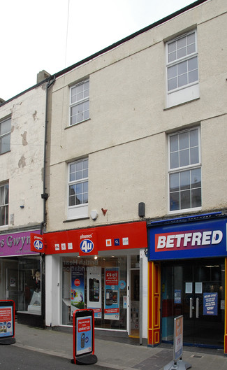 Plus de détails pour 2-4 Pool St, Caernarfon - Local commercial à vendre