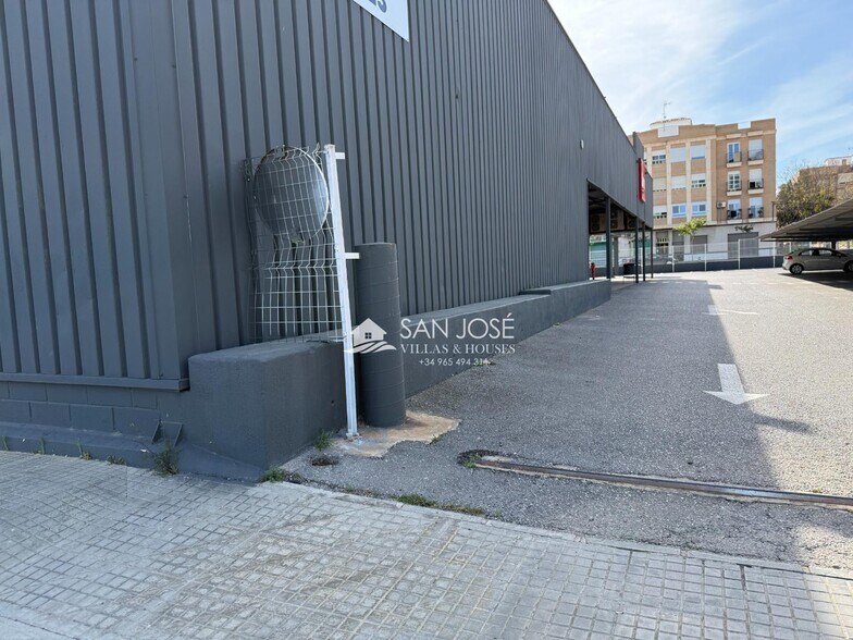 Industriel/Logistique dans Novelda, Alicante à louer - Photo de l’immeuble – Image 3 sur 10