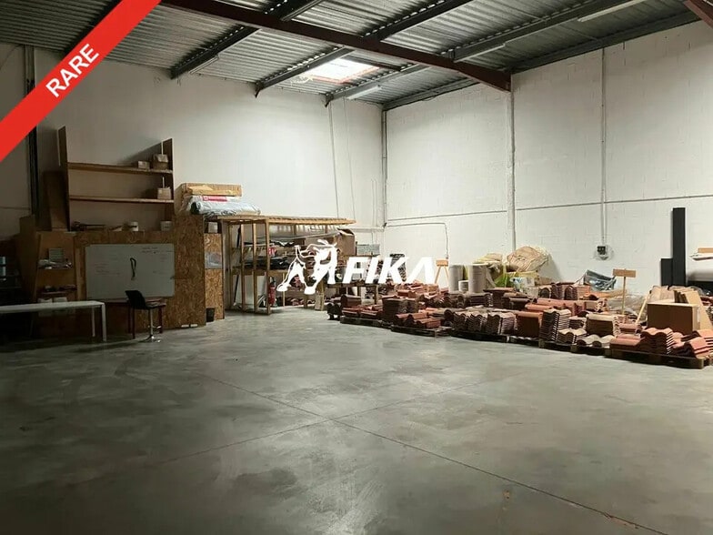 Local d'activités dans Toulouse à vendre - Photo de l’immeuble – Image 2 sur 12