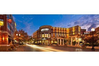 Plus de détails pour 62 Memorial Rd, West Hartford, CT - Bureau, Local commercial à louer