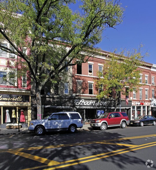 109 E Broad St, Westfield, NJ à louer - Photo principale – Image 1 sur 23