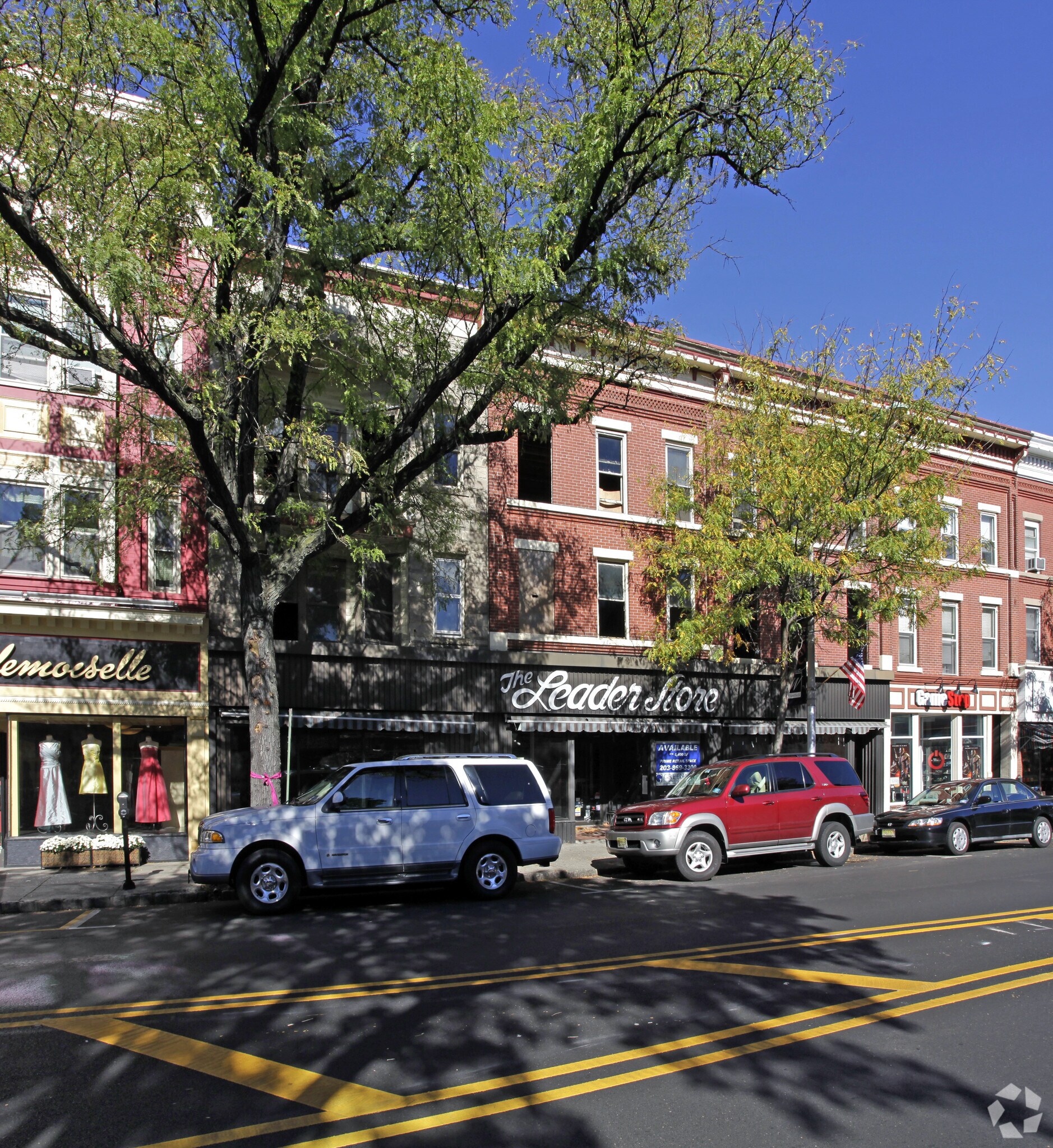 109 E Broad St, Westfield, NJ à louer Photo principale– Image 1 sur 24