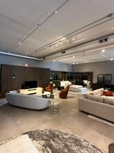 68 Route 17, Paramus, NJ à louer Photo intérieure– Image 1 sur 3