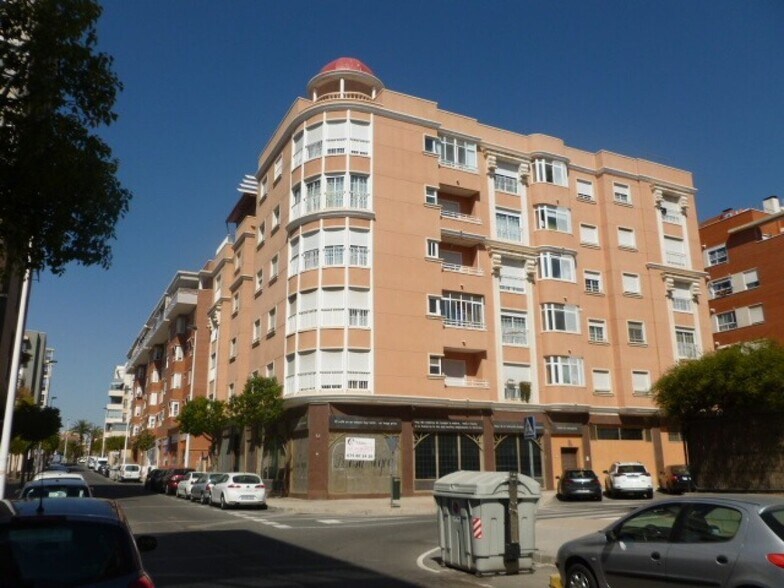 Carrer Baltasar Brotons García, 5, Elche, Alicante à louer - Photo de l’immeuble – Image 2 sur 26