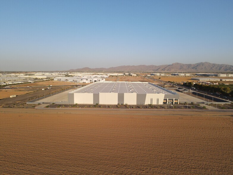 4895 Pebble Creek Pky, Goodyear, AZ à louer - Photo de l’immeuble – Image 2 sur 7