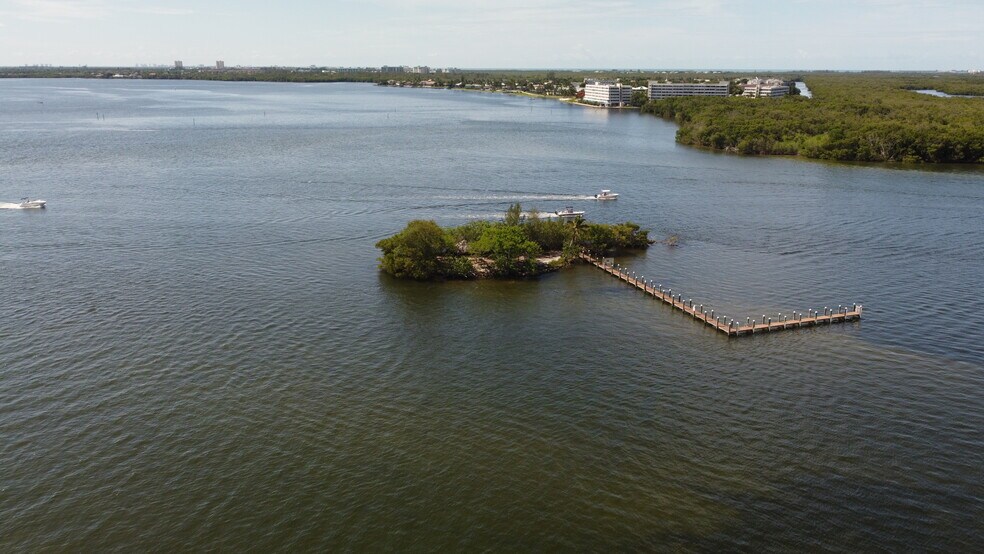 Little Shell Is Little Shell Island, Cape Coral, FL à vendre - Photo principale – Image 1 sur 4