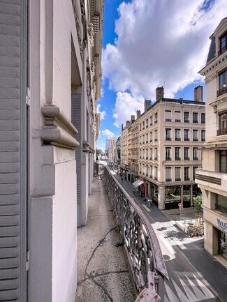 Plus de détails pour 31 Rue Grenette, Lyon - Bureau à louer