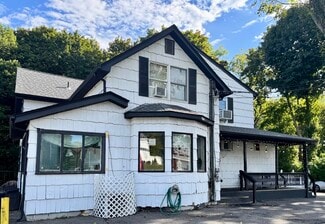Plus de détails pour 749 Mount Sinai Coram Rd, Mount Sinai, NY - Local commercial à vendre