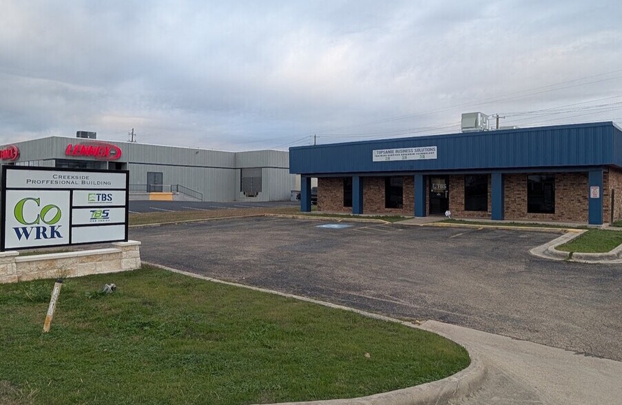 112 SW HK Dodgen Loop, Temple, TX à louer - Photo de l’immeuble – Image 1 sur 9
