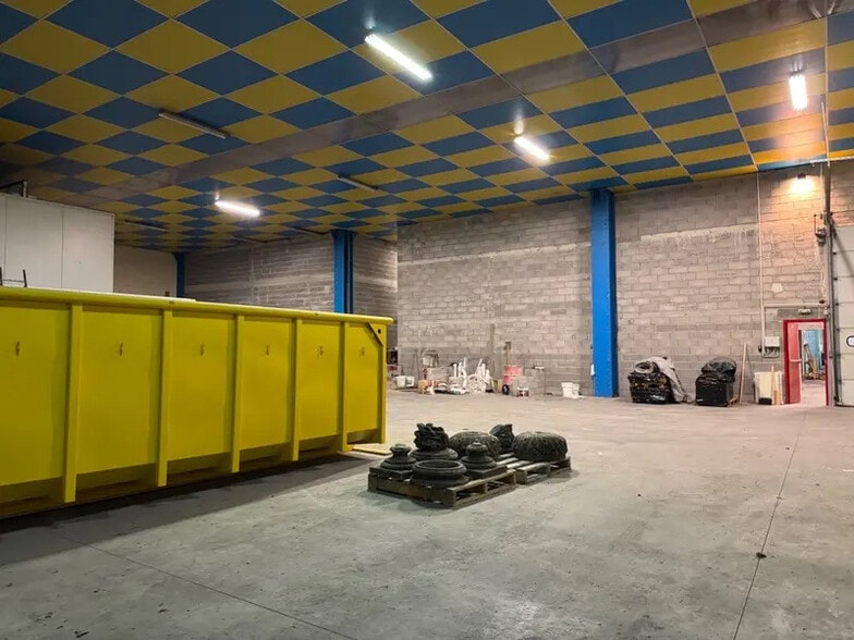 Bureau dans Maxéville à louer - Photo de l’immeuble – Image 3 sur 6